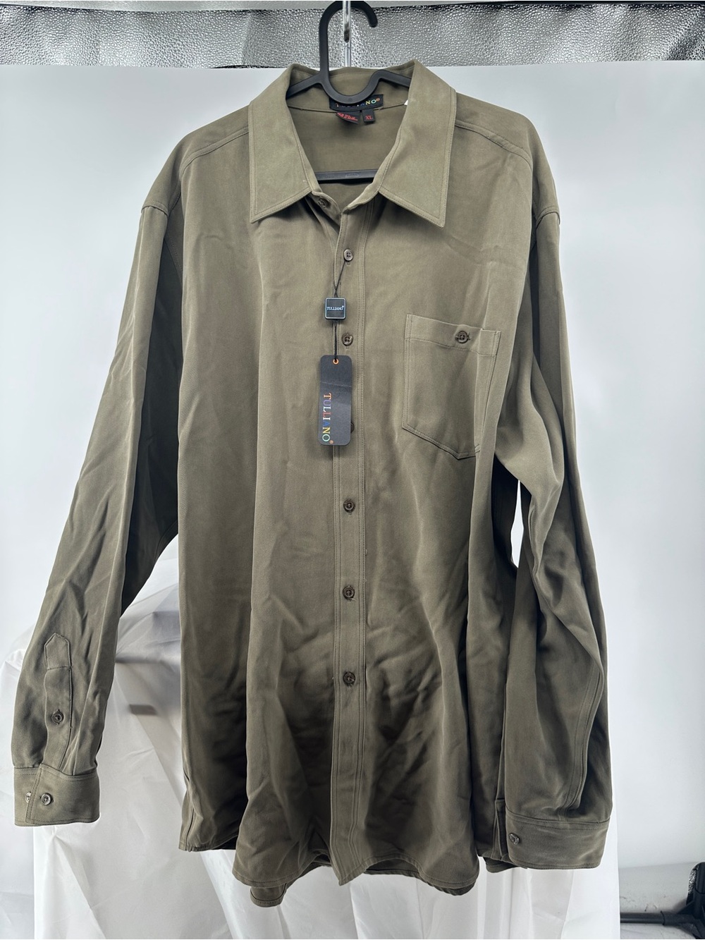 NWT Tulliano green silk button down